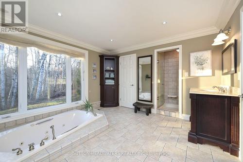30 Cedar Drive, Caledon, ON - Indoor Photo Showing Bathroom