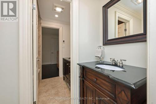 30 Cedar Drive, Caledon, ON - Indoor Photo Showing Bathroom