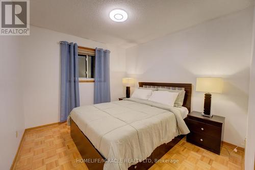 71 Kingsview Blvd, Toronto, ON - Indoor Photo Showing Bedroom