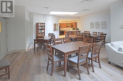 605 - 1477 Lakeshore Road, Burlington, ON - Indoor Photo Showing Dining Room