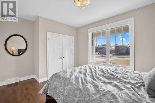 89 Sleepy Meadow Drive, Chatham-Kent, ON - Indoor Photo Showing Bedroom