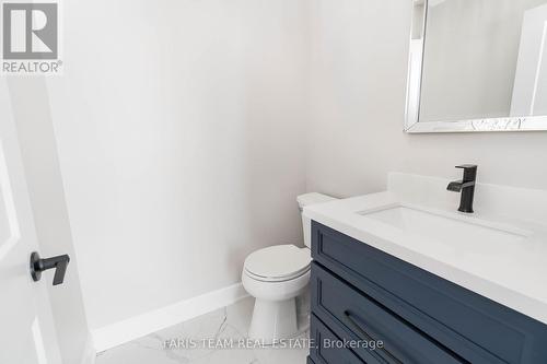 4896 5Th Line, New Tecumseth, ON - Indoor Photo Showing Bathroom