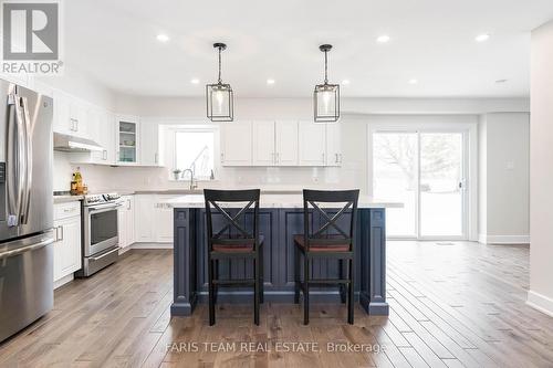 4896 5Th Line, New Tecumseth, ON - Indoor Photo Showing Kitchen With Upgraded Kitchen