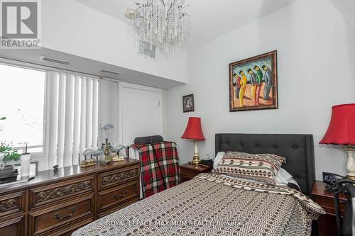 #211 -8302 Islington Ave, Vaughan, ON - Indoor Photo Showing Bedroom