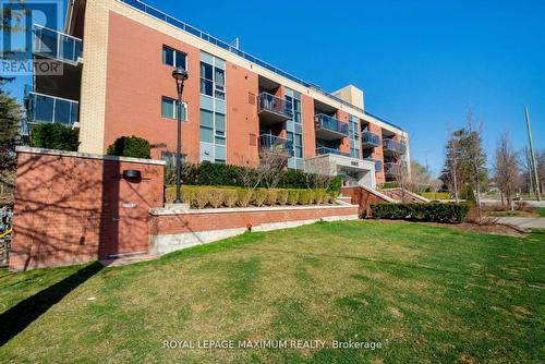 #211 -8302 Islington Ave, Vaughan, ON - Outdoor With Balcony