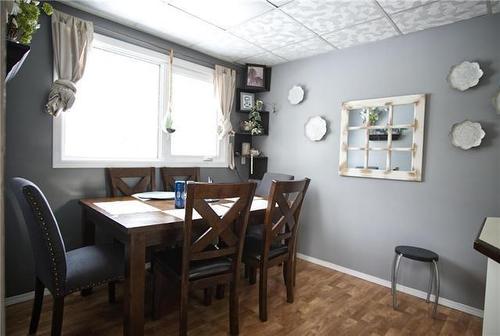 224 Crescent Drive, Swan River, MB - Indoor Photo Showing Dining Room