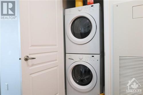 238 Besserer Street Unit#1001, Ottawa, ON - Indoor Photo Showing Laundry Room