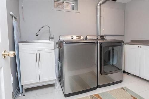 6 Tamarack Court, Grimsby, ON - Indoor Photo Showing Laundry Room
