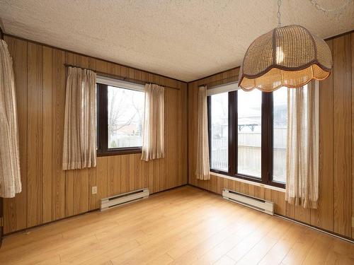 Salle familiale - 5 Av. Parkdale, Pointe-Claire, QC - Indoor Photo Showing Other Room