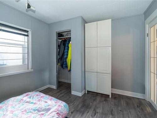 541 Alpha St, Victoria, BC - Indoor Photo Showing Bedroom