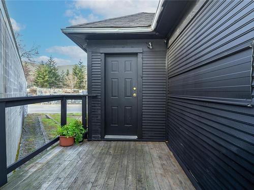 541 Alpha St, Victoria, BC - Outdoor With Exterior