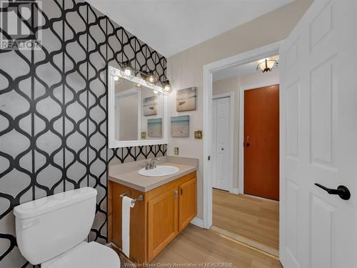 770 Partington Unit# Upper, Windsor, ON - Indoor Photo Showing Bathroom