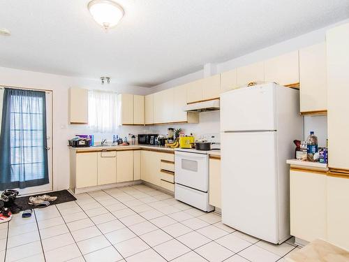 Dwelling - 5 Rue Bruyère, Gatineau (Gatineau), QC - Indoor Photo Showing Kitchen