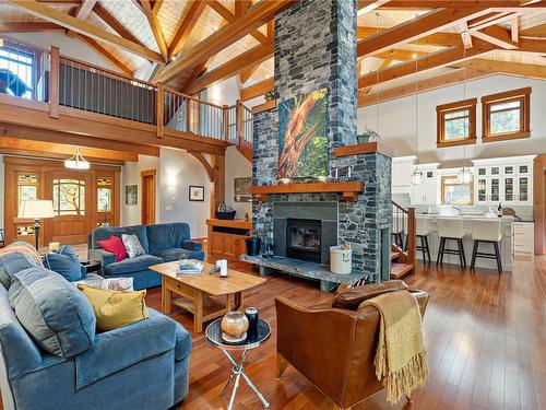 2589 La Selva Pl, Nanoose Bay, BC - Indoor Photo Showing Living Room With Fireplace