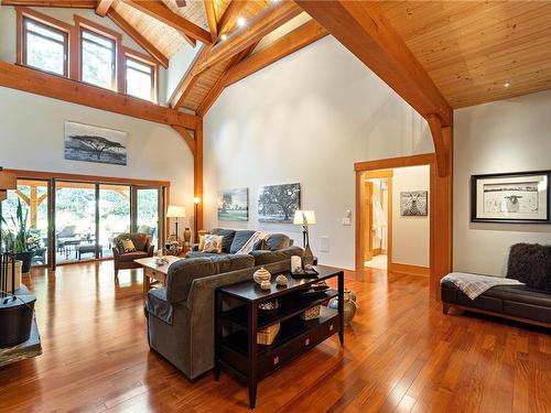 2589 La Selva Pl, Nanoose Bay, BC - Indoor Photo Showing Living Room