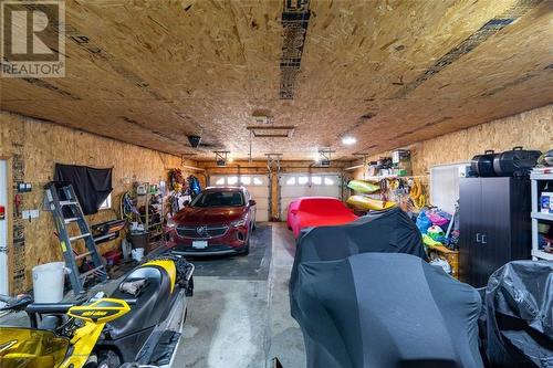 685 Pineridge Crescent, Petawawa, ON - Indoor Photo Showing Garage