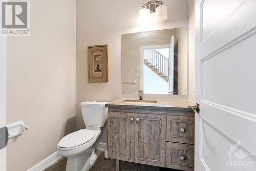 219 Capri Avenue, Embrun, ON - Indoor Photo Showing Bathroom