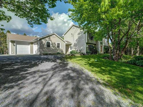 398 Abbey Road, Stillwater Lake, NS 