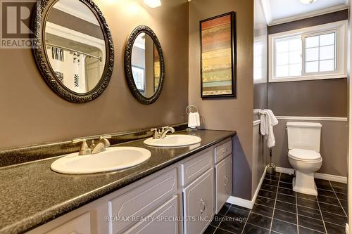 12435 Loyalist Parkway, Prince Edward County, ON - Indoor Photo Showing Bathroom