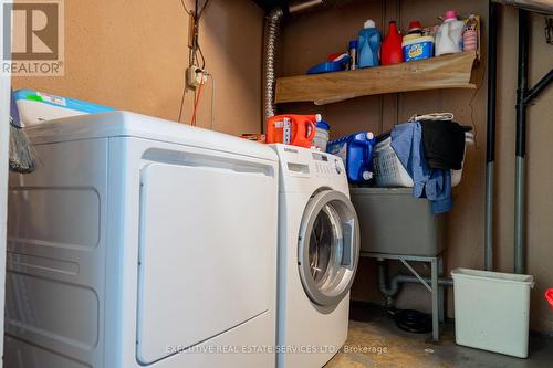 100 Mount Albion Road, Hamilton, ON - Indoor Photo Showing Laundry Room