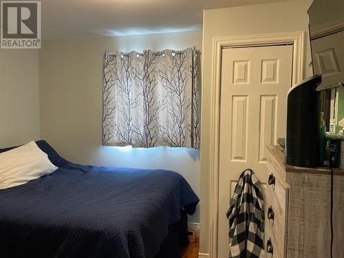 30 Pleasant Avenue, Stephenville, NL - Indoor Photo Showing Bedroom