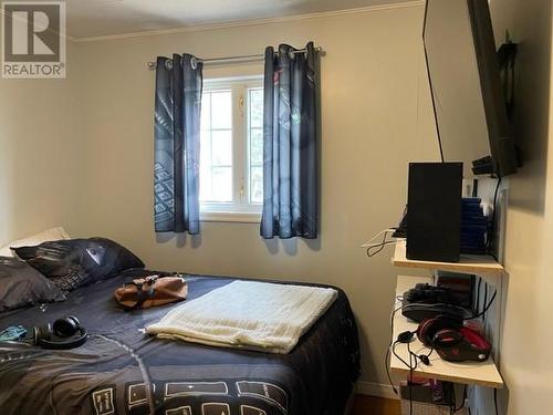 30 Pleasant Avenue, Stephenville, NL - Indoor Photo Showing Bedroom