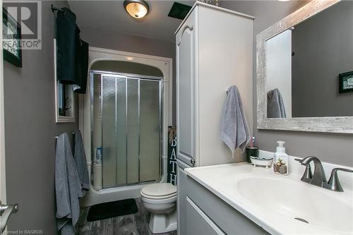 185504 Grey Road 9, Southgate, ON - Indoor Photo Showing Bathroom