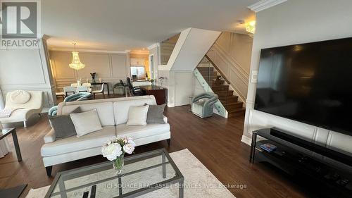 3502 - 33 Harbour Square, Toronto, ON - Indoor Photo Showing Living Room