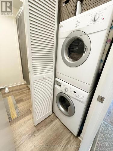 11A Walter St, Toronto, ON - Indoor Photo Showing Laundry Room