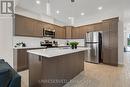 7197 Parsa St, Niagara Falls, ON  - Indoor Photo Showing Kitchen With Upgraded Kitchen 