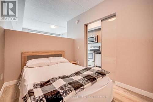 504 - 250 Albert Street, Waterloo, ON - Indoor Photo Showing Bedroom