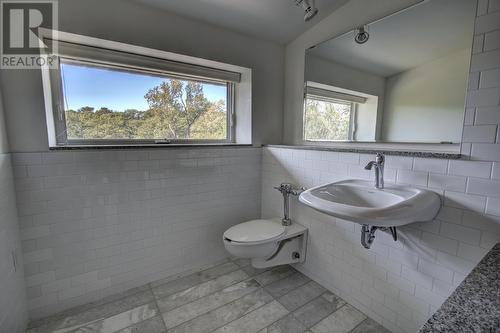 44 Empire Avenue Unit#Top Flat, St. John'S, NL - Indoor Photo Showing Bathroom