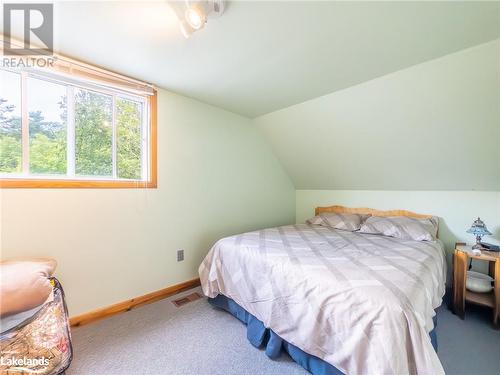 2nd floor bed 5 - 1078A Lake Joseph Road, Seguin, ON - Indoor Photo Showing Bedroom