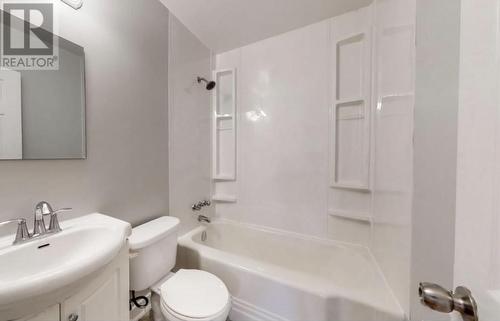 15 Anderson Avenue, St. John’S, NL - Indoor Photo Showing Bathroom