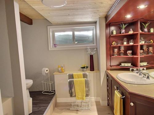 Salle de bains - 110 Rue Principale, Duparquet, QC - Indoor Photo Showing Bathroom