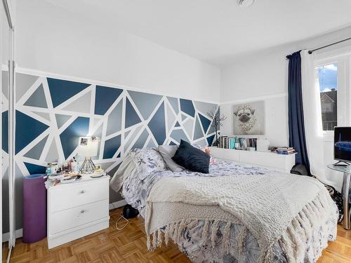 Chambre Ã Â coucher - 540 Rue Drapeau, Laval (Sainte-Rose), QC - Indoor Photo Showing Bedroom