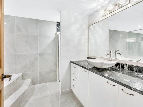 Salle de bains - 610 Place Schumann, Brossard, QC - Indoor Photo Showing Bathroom
