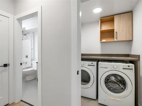 1358 Sandstone Lane, Langford, BC - Indoor Photo Showing Laundry Room