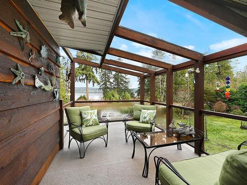 6537 Walker Frontage Rd, Fanny Bay, BC - Outdoor With Deck Patio Veranda With Exterior
