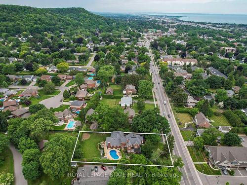 104 Main St E, Grimsby, ON - Outdoor With View
