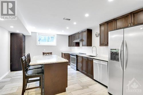 634 Kirkwood Avenue, Ottawa, ON - Indoor Photo Showing Kitchen With Upgraded Kitchen