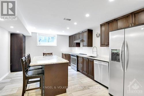 634 Kirkwood Avenue, Ottawa, ON - Indoor Photo Showing Other Room