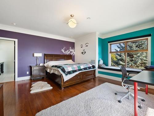 155 Willow Way, Comox, BC - Indoor Photo Showing Bedroom
