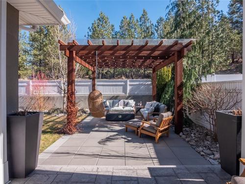 2462 Evergreen Drive, Penticton, BC - Outdoor With Deck Patio Veranda