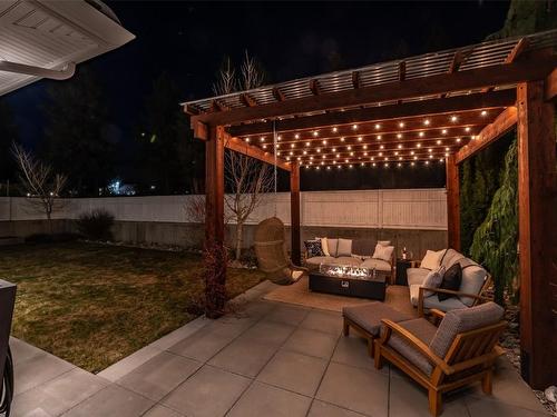 2462 Evergreen Drive, Penticton, BC - Outdoor With Deck Patio Veranda