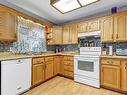 1412 12 Street, Vernon, BC  - Indoor Photo Showing Kitchen With Double Sink 