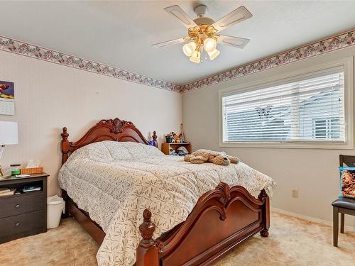 1412 12 Street, Vernon, BC - Indoor Photo Showing Bedroom