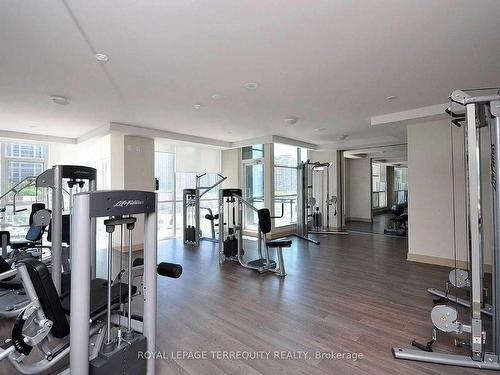 3301-4070 Confederation Pkwy E, Mississauga, ON - Indoor Photo Showing Gym Room