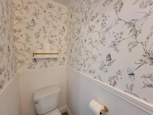 Salle d'eau - 368 Rue St-Joseph, Brownsburg-Chatham, QC - Indoor Photo Showing Bathroom