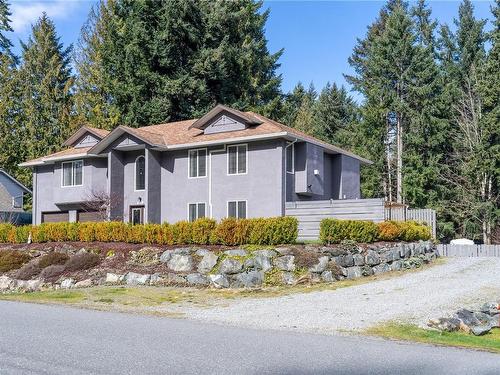 817 Bucktail Rd, Mill Bay, BC - Outdoor